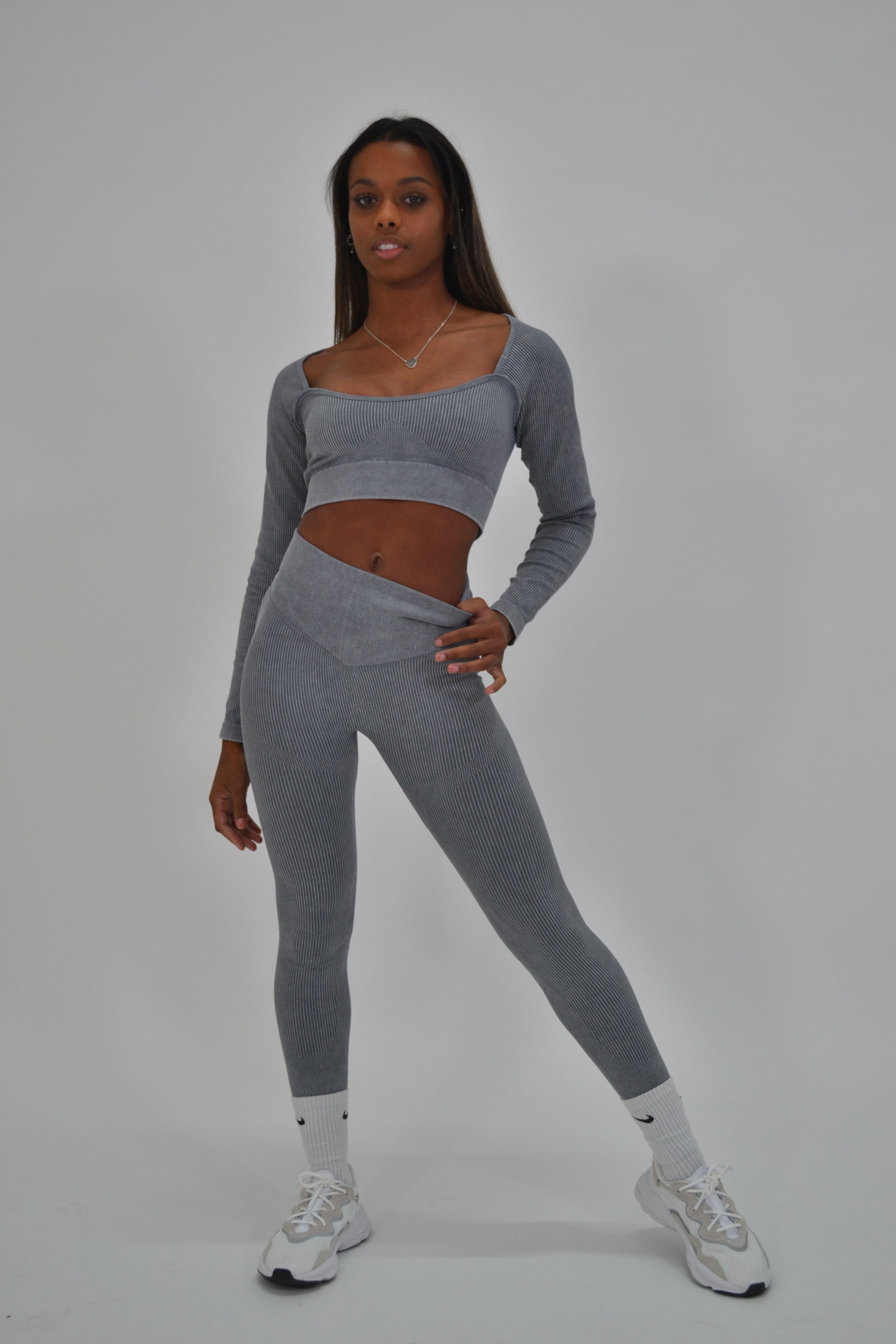 Sculpt Scrunch Bum Leggings - Grey
