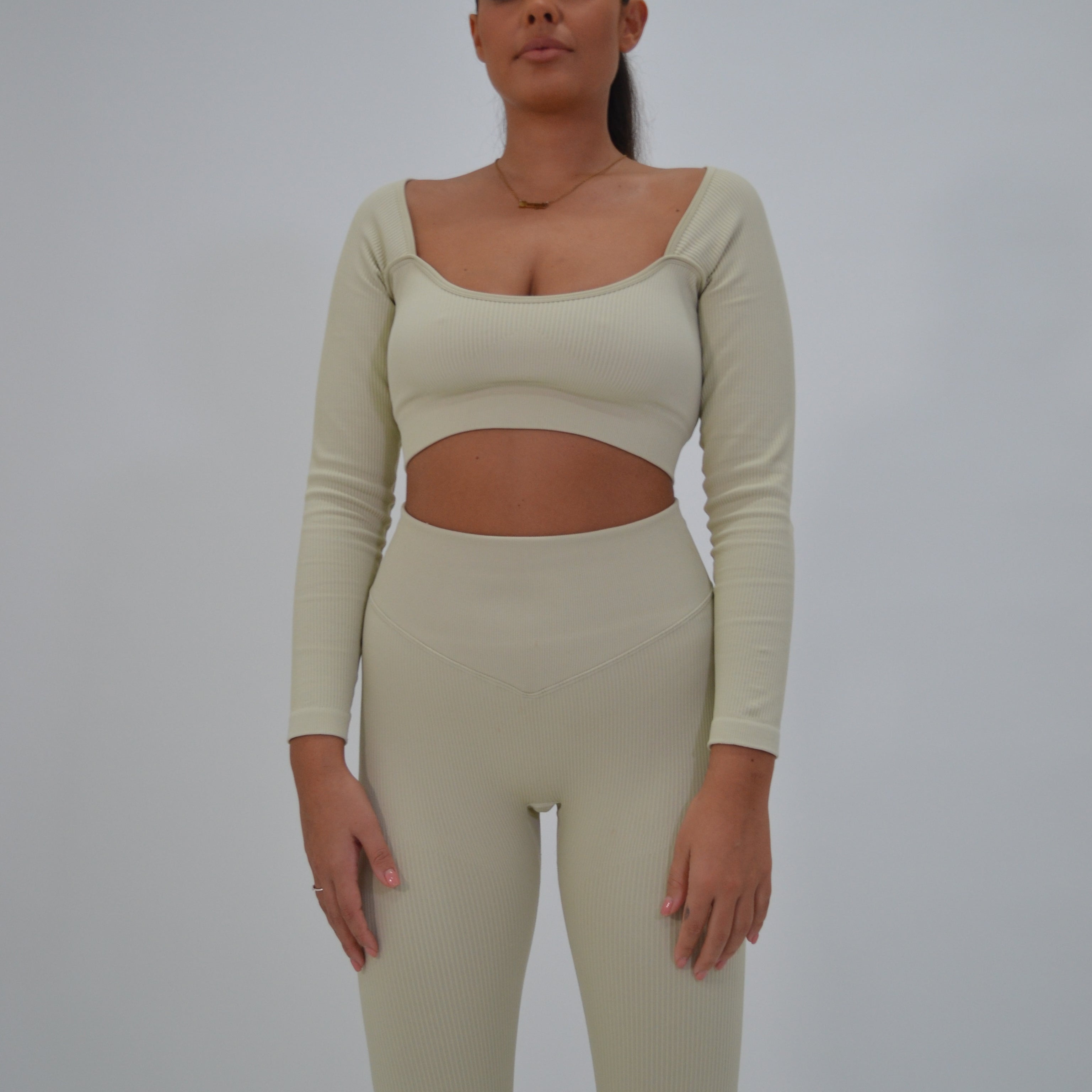 Sculpt Long Sleeve Crop - Beige