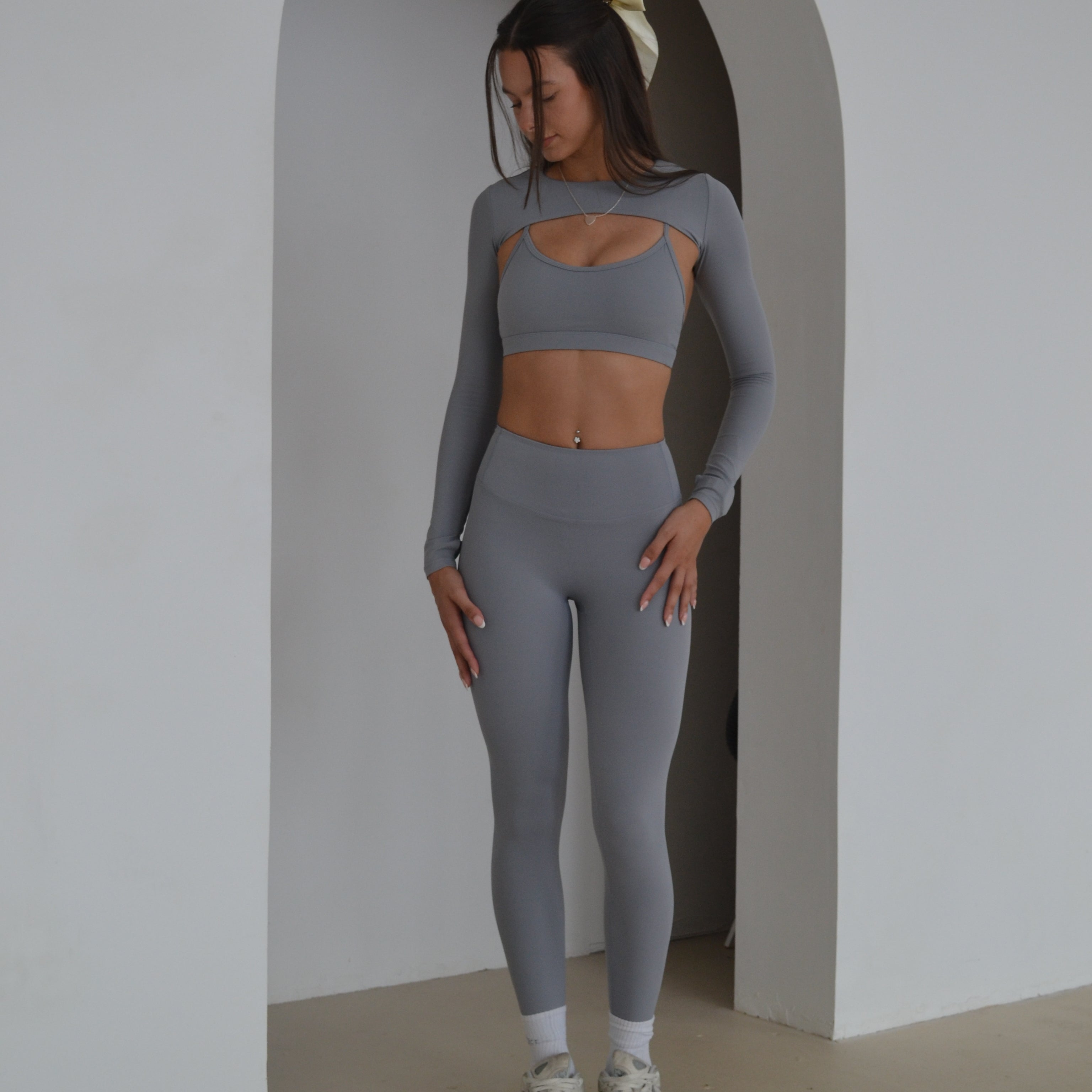Grey second skin sleeves and crop