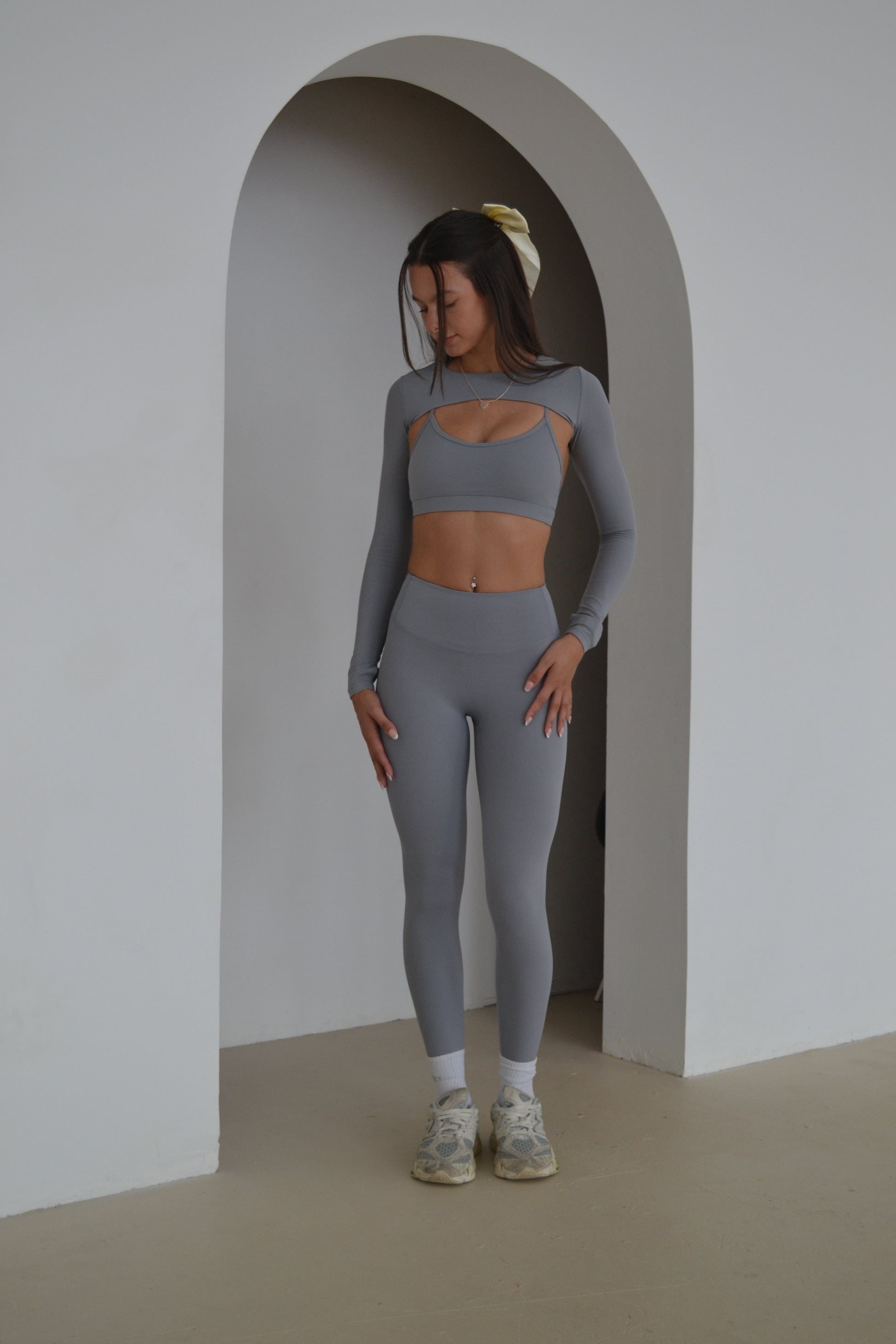 Grey second skin sleeves and crop