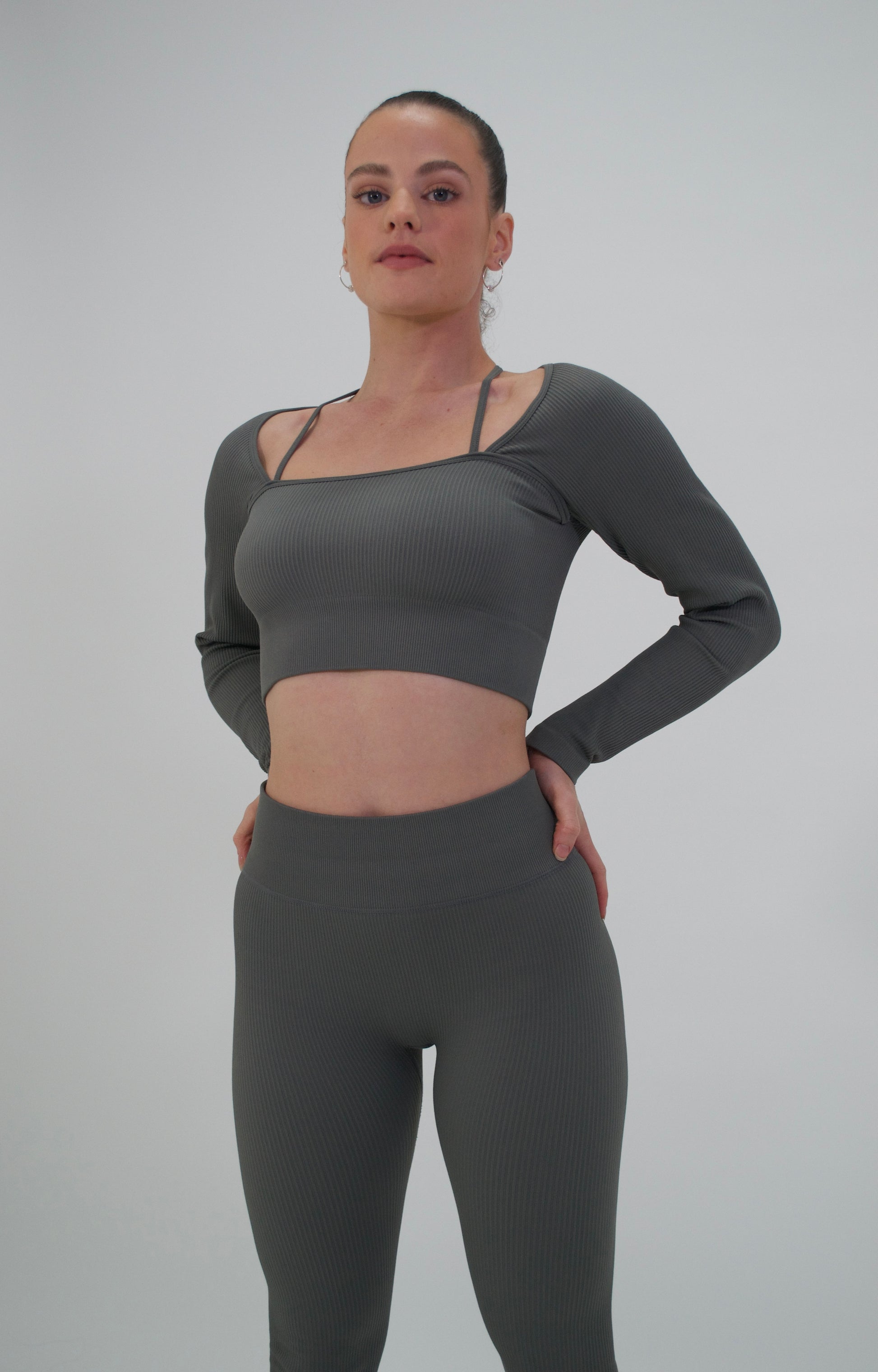 Contour Ribbed Long Sleeve Crop - Grey