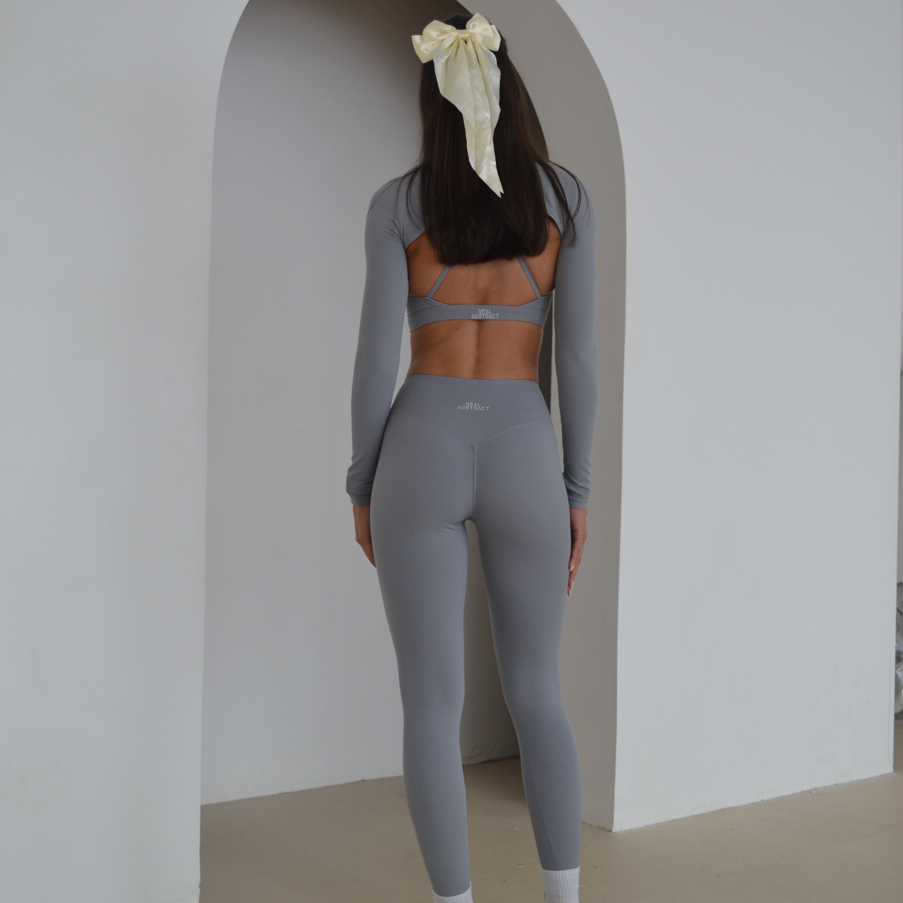 Grey second skin leggings