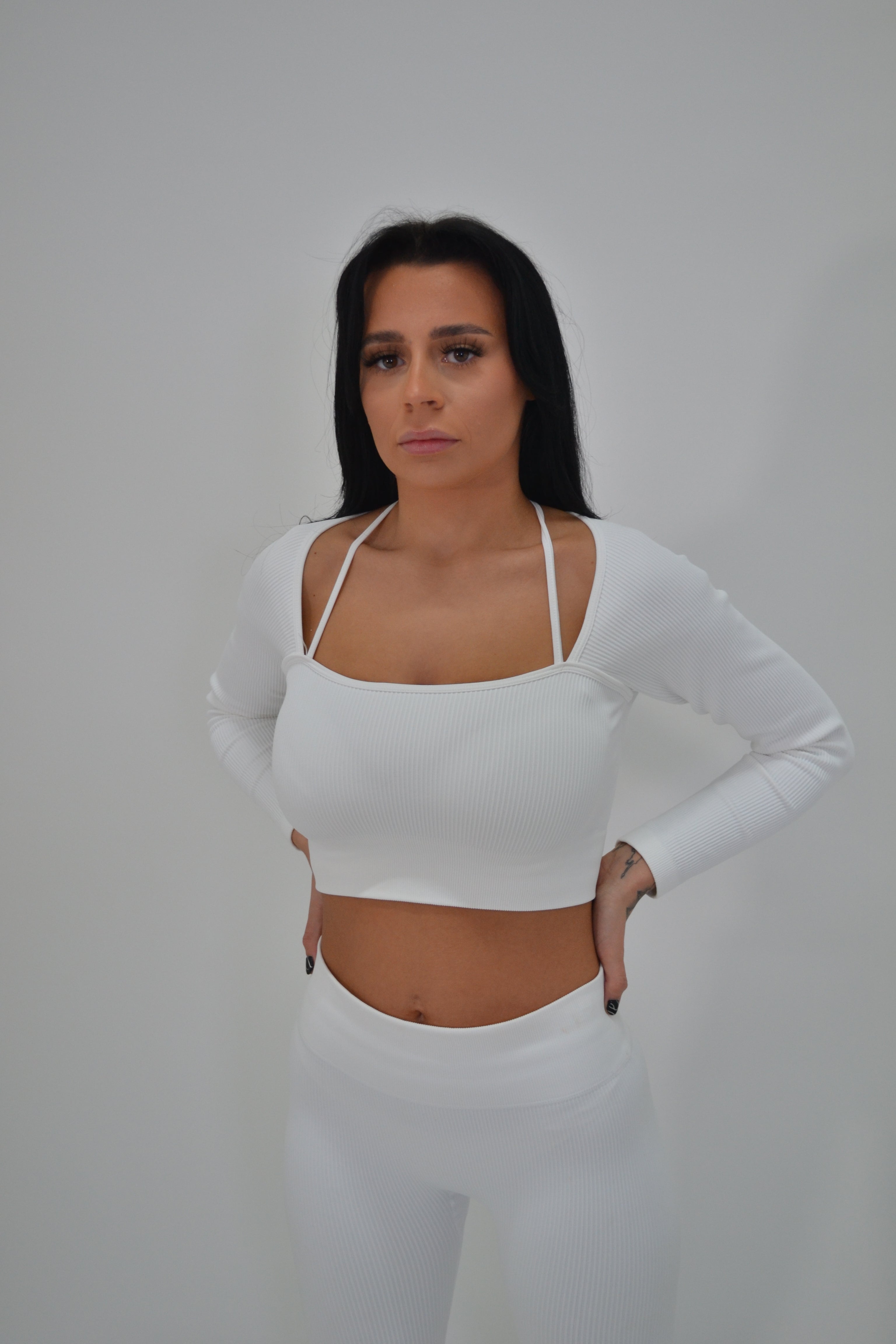 Contour Ribbed Long Sleeve Crop - White