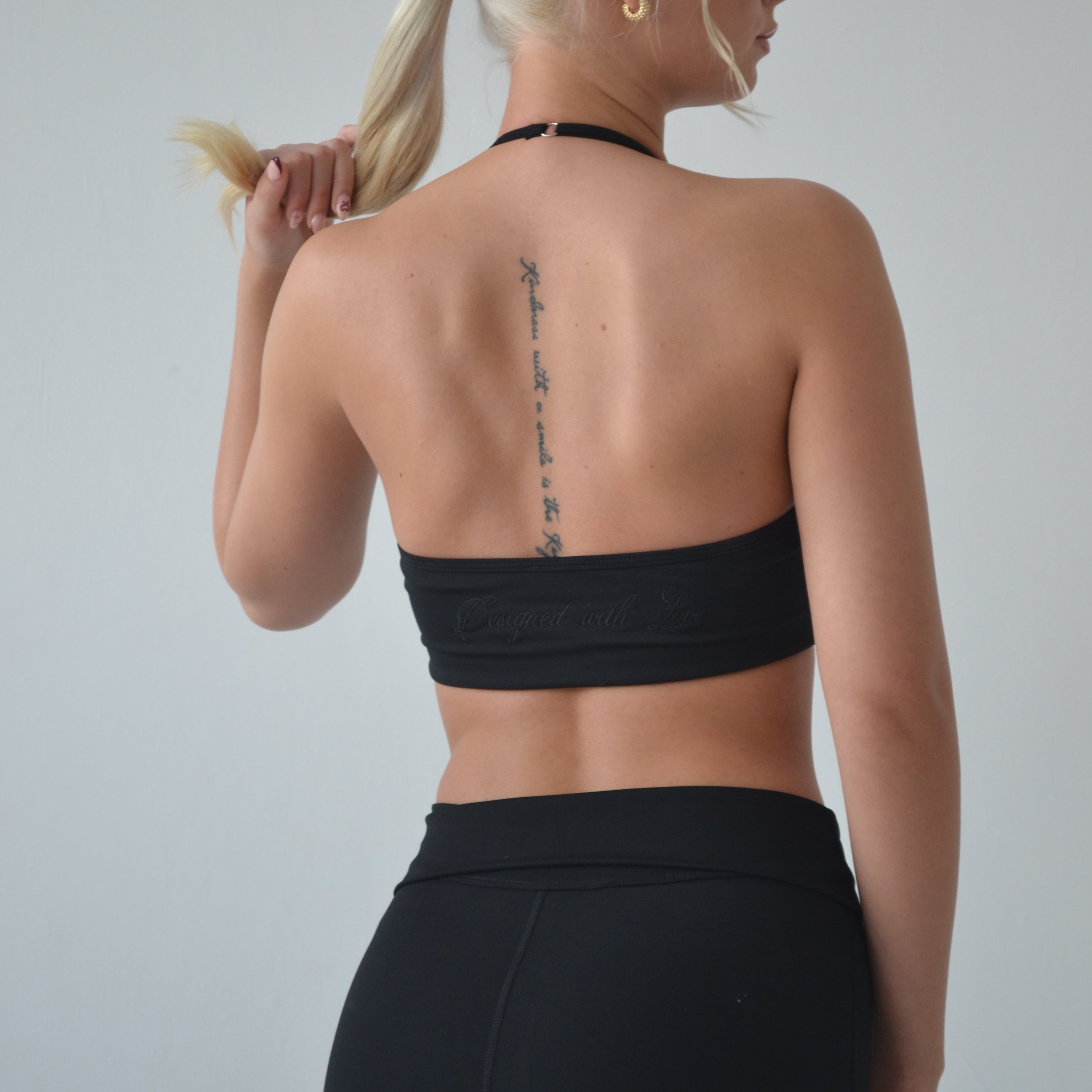 Black halter neck sports bra